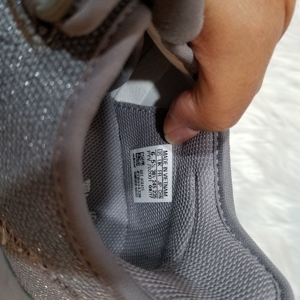 Adidas Tubular Shadow Sneakers Color Gray With Silver Glitter SIZE 8 Women..... - Picture 9 of 10